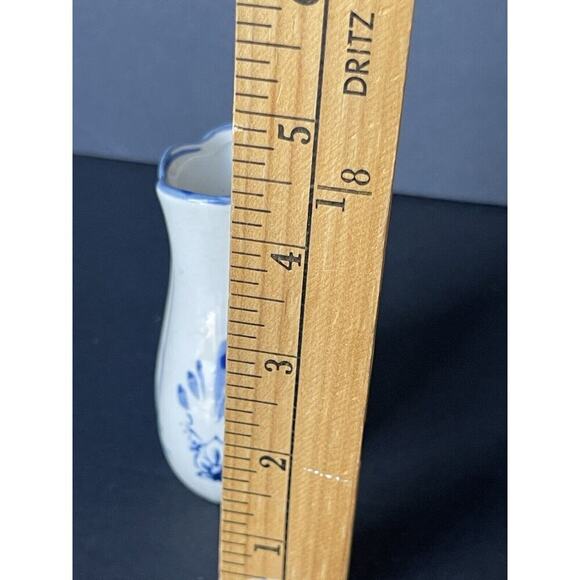 Vintage Noble Hall Blue White Mini Bud Vase Hand Painted Cottagecore Farmhouse - Picture 7 of 8